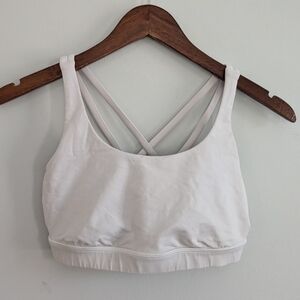 Women's Lululemon 6 White Sports Bra Energy
